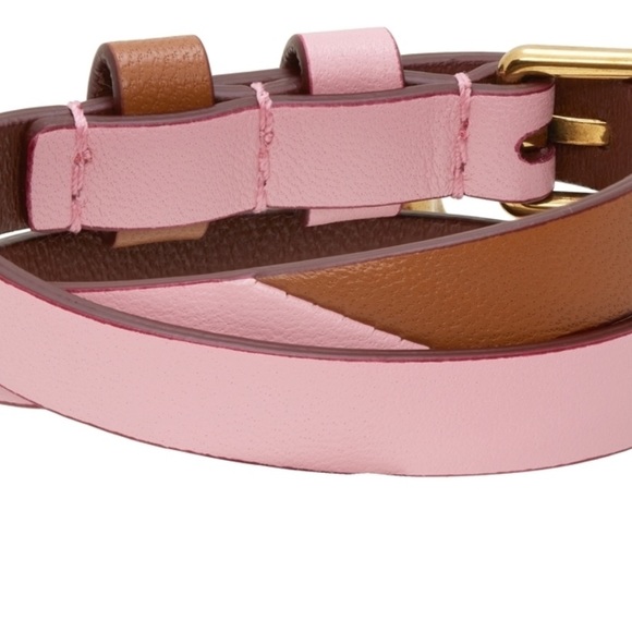 NWOT Skull Charm Leather Double Wrap Bracelet
Alexander McQueen $290 - Picture 5 of 8